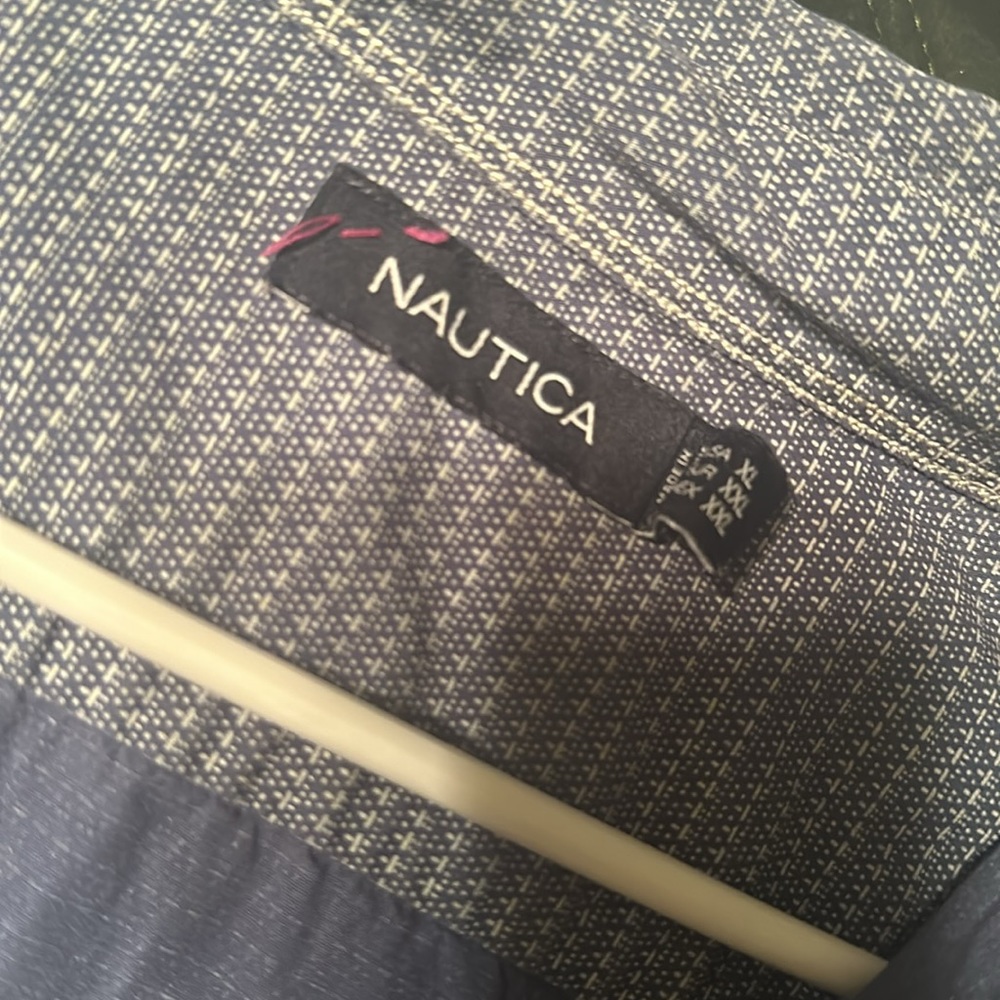 Men’s blue button down - Picture 2 of 3